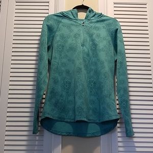 Beautiful Teal Design Pullover